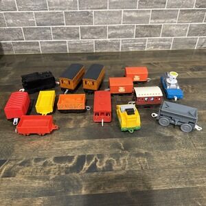 Lot of 14 Thomas and Friends Trackmaster Train‎ Cargo Cars - Various